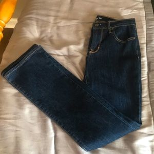 Old Navy Boot Cut Jeans in great condition!